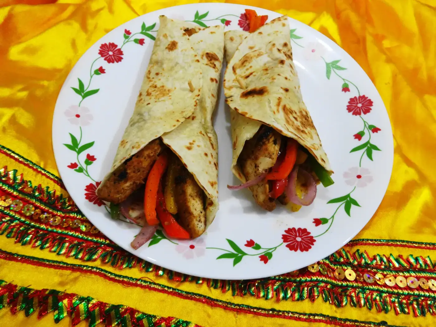 Quick Chicken Fajita Wraps
